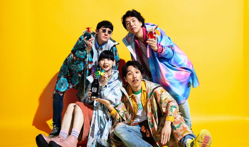 残された4人のメンバーで映る最新のジュースごくごく倶楽部全員の写真
