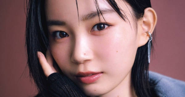 映画『正体』や『グラスハート』に主演した俳優（女優）の宮崎優の写真